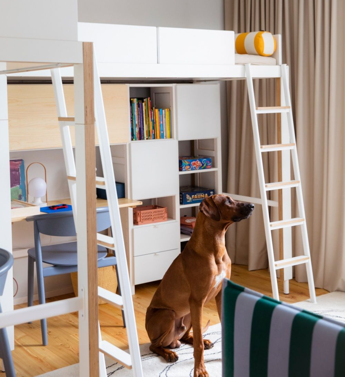 Lundia Lofty korkea parvisänky ja työpiste